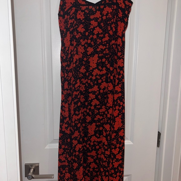Tiger Mist “Zappa Dress” red floral - Picture 2 of 4